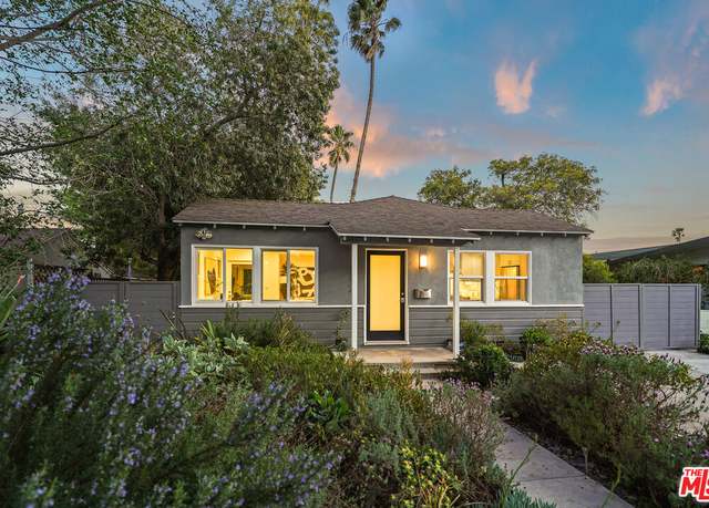Property at 2212 Navy St, Santa Monica, CA 90405, 3 beds, 2 baths