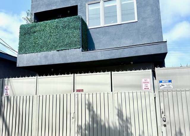 Property at 2515 Lincoln Blvd, Venice, CA 90291, 3 beds, 3 baths
