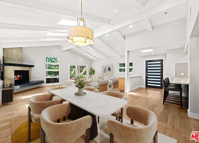 Property at 4735 Farmdale Ave, Valley Village, CA 91602, 3 beds, 3 baths