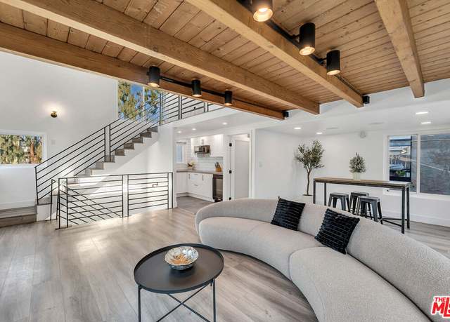 Property at 24 20th Ave, Venice, CA 90291, 3 beds, 3 baths