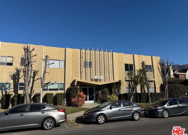Property at 1901 Peyton Ave Unit R, Burbank, CA 91504, 1 bed, 1 bath