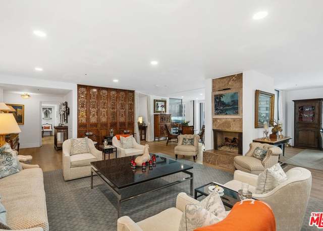 Property at 10375 Wilshire Blvd Unit 3H, Los Angeles, CA 90024, 2 beds, 3 baths
