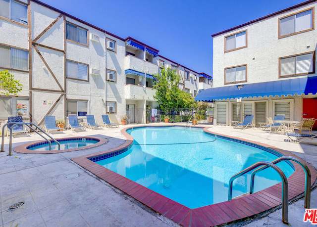 Property at 18530 Hatteras St #130, Tarzana, CA 91356, 3 beds, 2 baths