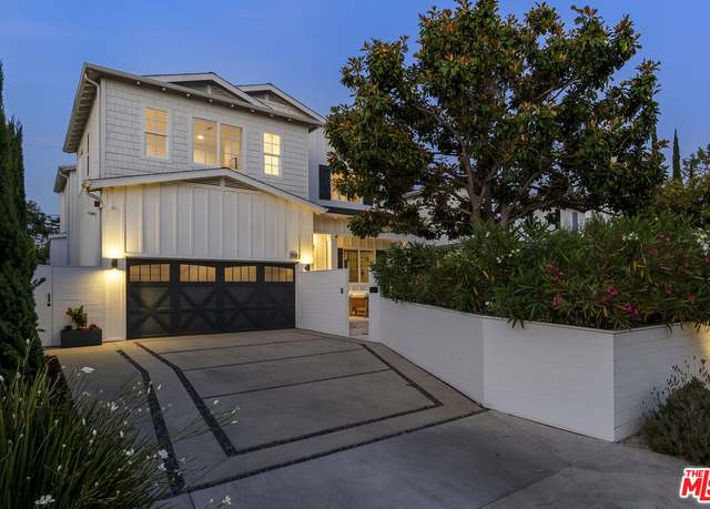 Property at 3740 Stewart Ave, Los Angeles, CA 90066, 5 beds, 4 baths