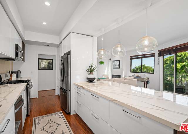 Property at 9000 Cynthia St #201, West Hollywood, CA 90069, 2 beds, 2 baths