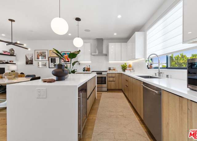 Property at 973 N Starlight Ct, Los Angeles, CA 90029, 3 beds, 3.5 baths