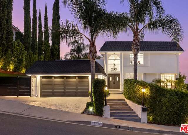 Property at 19673 Valdez Dr, Tarzana, CA 91356, 5 beds, 3 baths