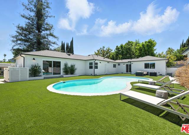 Property at 15727 Hartsook St, Encino, CA 91436, 5 beds, 4 baths