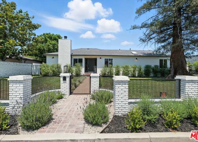 Property at 15727 Hartsook St, Encino, CA 91436, 5 beds, 4 baths