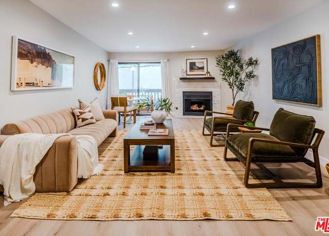 Property at 2018 Griffith Park Blvd #109, Los Angeles, CA 90039, 2 beds, 2 baths