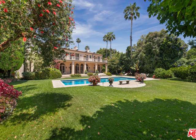 Property at 510 Doheny Rd, Beverly Hills, CA 90210, 4 beds, 5.5 baths