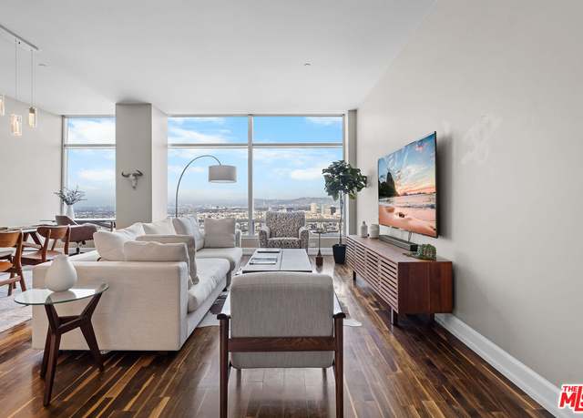 Property at 900 W Olympic Blvd Unit 40D, Los Angeles, CA 90015, 2 beds, 2.5 baths