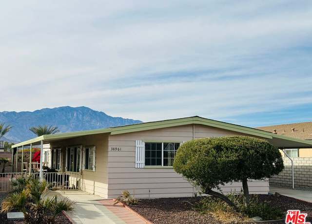 Property at 38961 Parker Ridge Way, Palm Desert, CA 92260, 3 beds, 2 baths