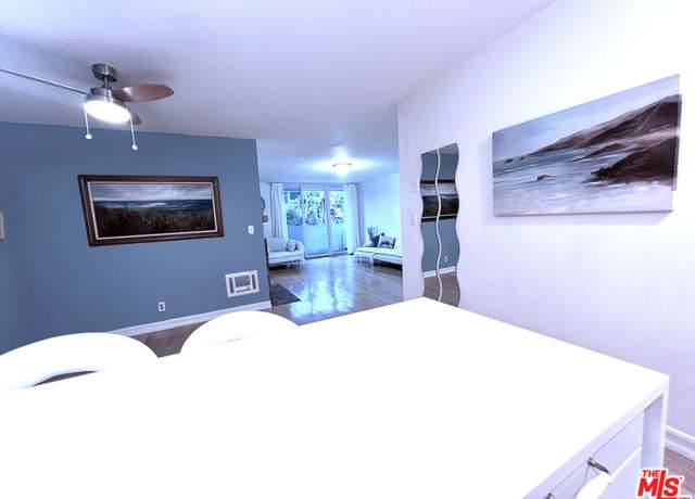 Property at 11645 Montana Ave #102, Los Angeles, CA 90049, 2 beds, 1 bath