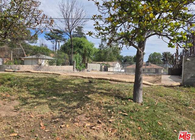 Property at 3792 El Sereno Ave, Altadena, CA 91001