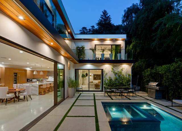 Property at 1884 Laurel Canyon Rd, Los Angeles, CA 90046, 6 beds, 4.5 baths