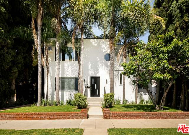 Property at 151 S Rexford Dr, Beverly Hills, CA 90212, 9 beds, 8 baths