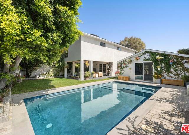 Property at 4545 Tyrone Ave, Sherman Oaks, CA 91423, 3 beds, 2.5 baths