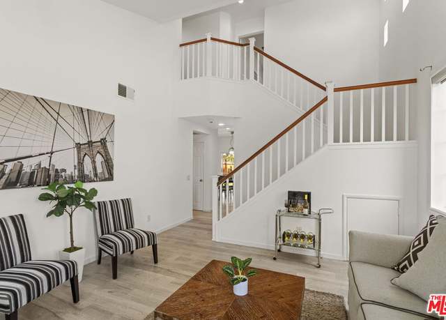 Property at 7725 Victoria Ave, Inglewood, CA 90305, 4 beds, 2.5 baths