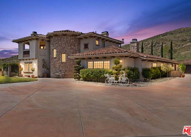 Property at 11043 Elizabeth Lake Rd, Leona Valley, CA 93551, 4 beds, 5 baths
