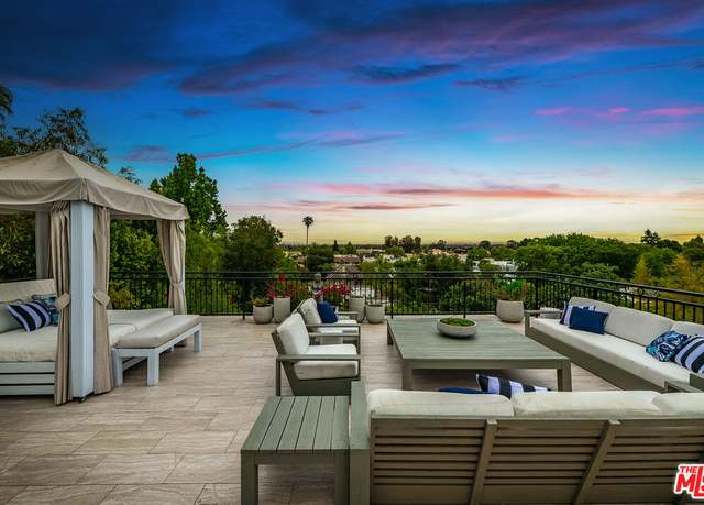 Property at 14539 Valley Vista Blvd, Sherman Oaks, CA 91403, 5 beds, 4.5 baths
