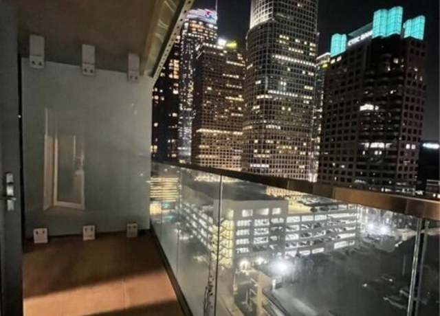 Property at 877 Francisco St #1117, Los Angeles, CA 90017, 1 bath