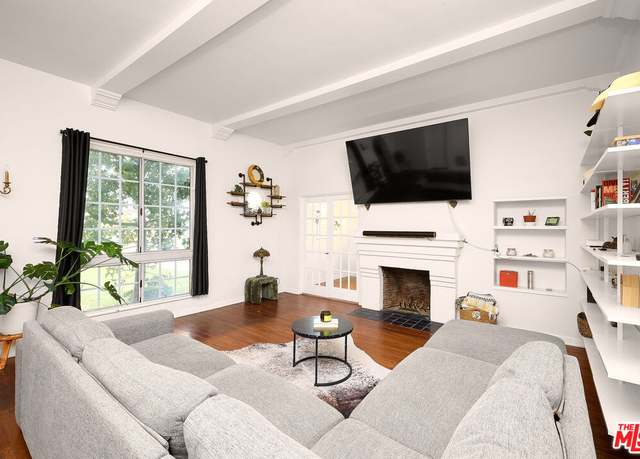Property at 1908 W 79th St, Los Angeles, CA 90047, 4 beds, 1.5 baths