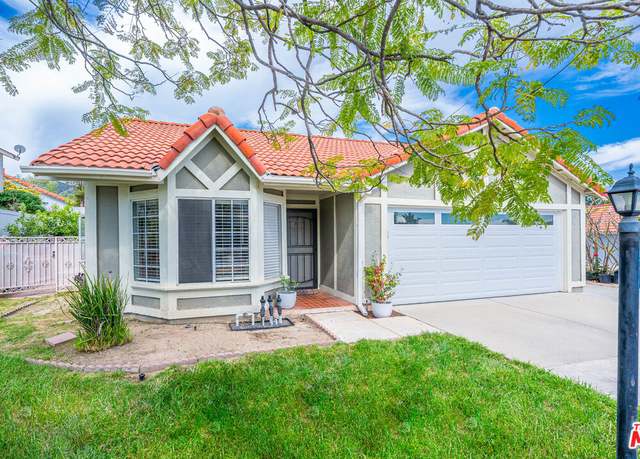 Property at 23169 Claystone Ave, Corona, CA 92883, 4 beds, 2 baths