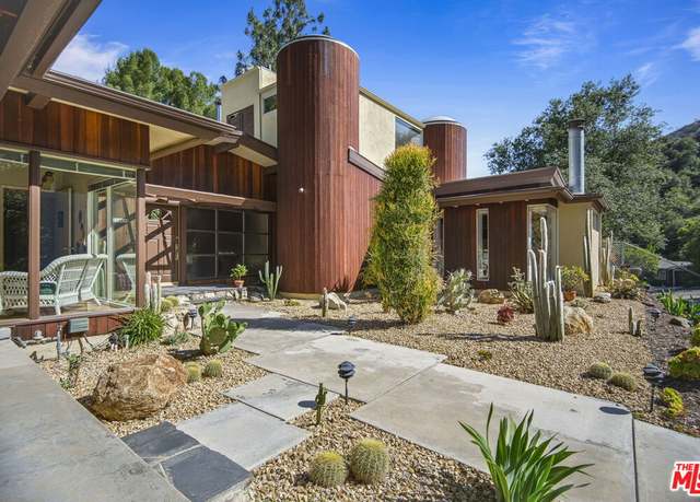 Property at 13044 Sky Valley Rd, Los Angeles, CA 90049, 4 beds, 3.5 baths