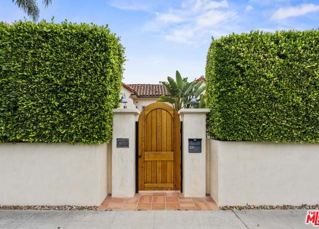 Property at 542 N Curson Ave, Los Angeles, CA 90036, 4 beds, 4.5 baths