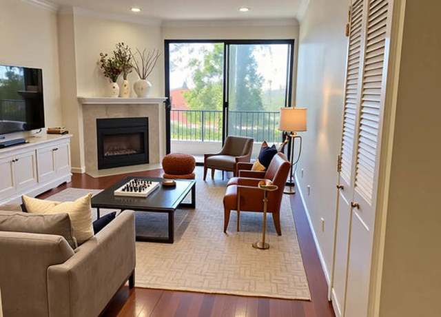Property at 660 N Sweetzer Ave #204, Los Angeles, CA 90048, 2 beds, 2 baths