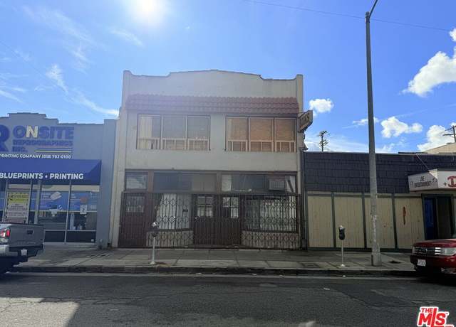 Property at 14426 Friar St, Van Nuys, CA 91401, 2 beds, 4 baths