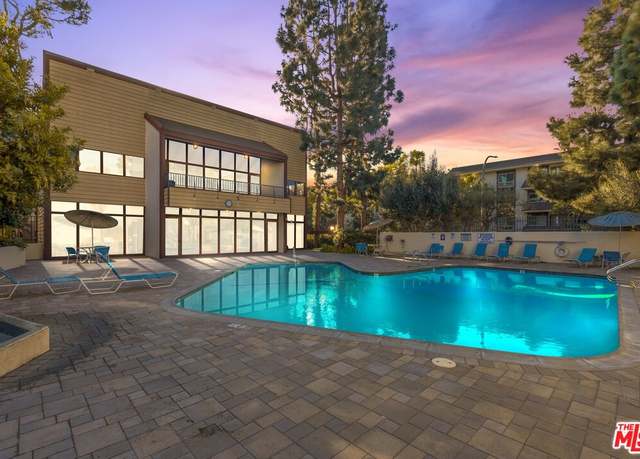 Property at 6000 Canterbury Dr Unit D302, Culver City, CA 90230, 1 bed, 1 bath