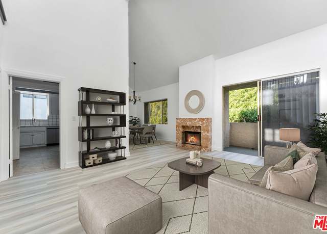 Property at 10465 Eastborne Ave Ph 305, Los Angeles, CA 90024, 4 beds, 2.5 baths