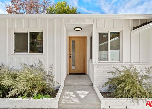 Property at 5141 Don Pio Dr, Woodland Hills, CA 91364, 4 beds, 2 baths