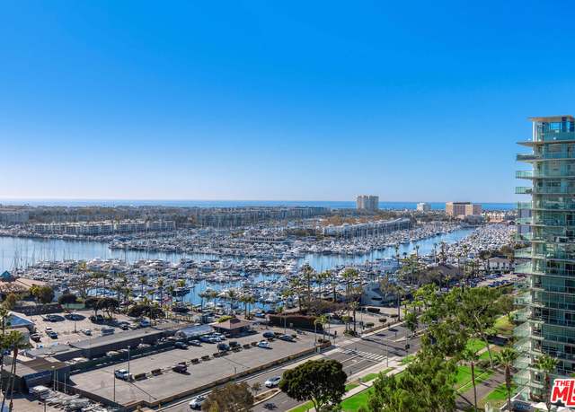 Property at 13600 Marina Pointe Dr #1612, Marina Del Rey, CA 90292, 2 beds, 2.5 baths