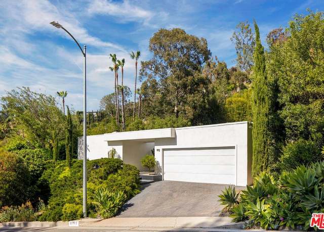 Property at 11115 Dona Pegita Dr, Studio City, CA 91604, 3 beds, 3 baths