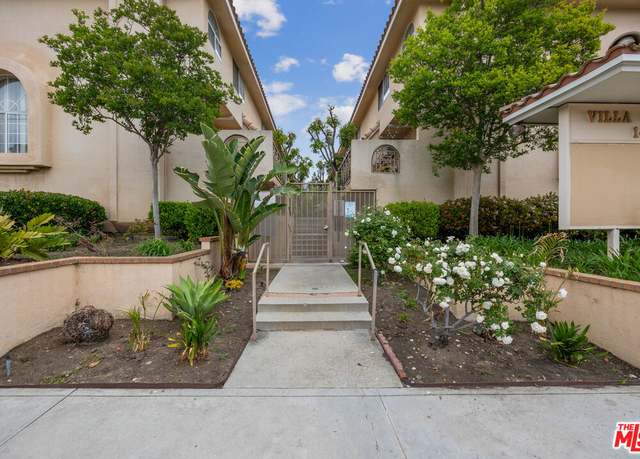 Property at 14365 Foothill Blvd #7, Sylmar, CA 91342, 3 beds, 2.5 baths