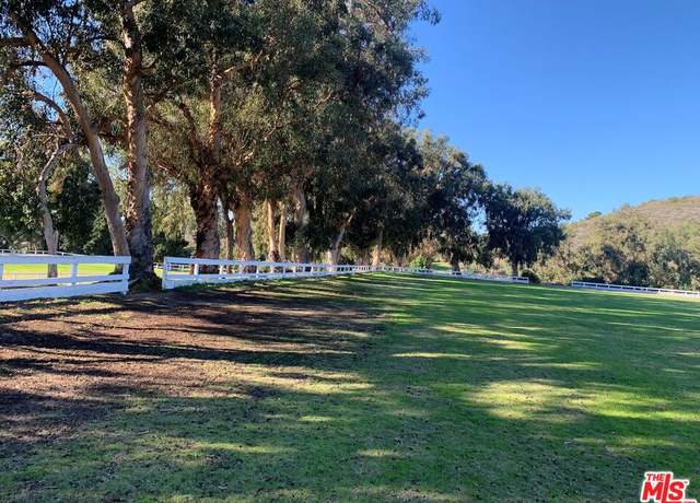 Property at 1058 Villa Grove Dr, Pacific Palisades, CA 90272
