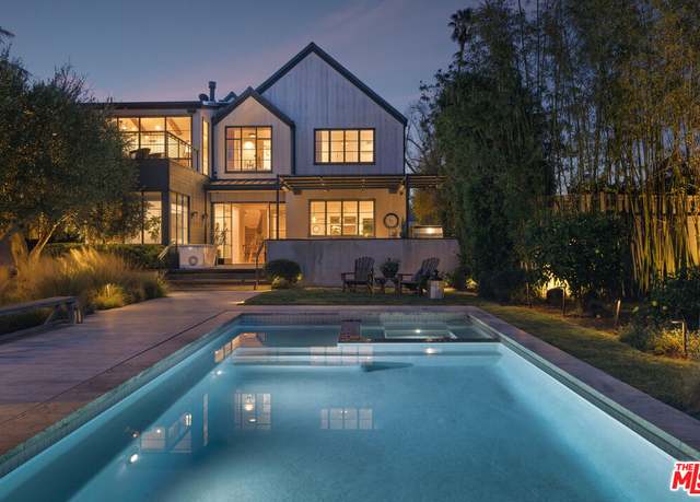 Property at 1215 Appleton Way, Venice, CA 90291, 8 beds, 9.5 baths