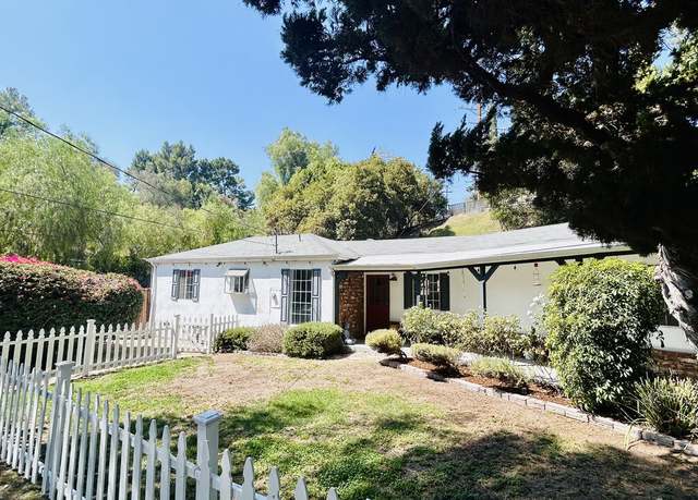 Property at 7815 Denivelle Rd, Sunland, CA 91040, 3 beds, 2 baths