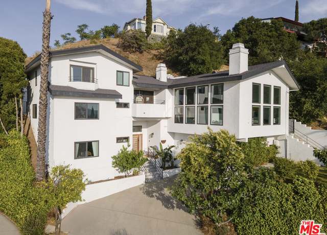 Property at 1320 Romulus Dr, Glendale, CA 91205, 4 beds, 4 baths