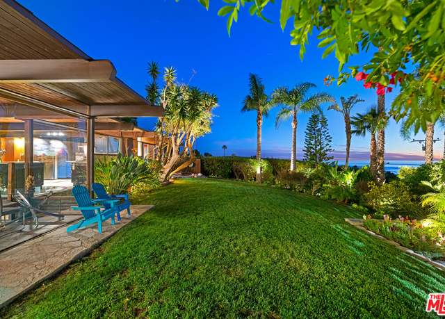 Property at 27058 Sea Vista Dr, Malibu, CA 90265, 3 beds, 3 baths