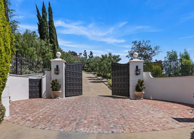 Property at 9904 Kip Dr, Beverly Hills, CA 90210, 10 beds, 17.5 baths