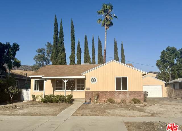 Property at 7552 Bloomington Ave, Los Angeles, CA 91504, 3 beds, 1.5 baths