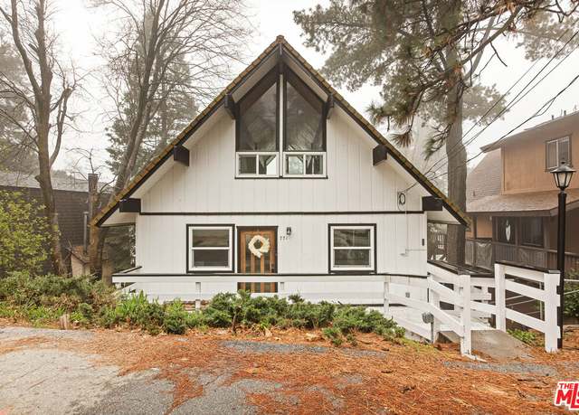Property at 771 W Victoria Ct, Lake Arrowhead, CA 92352, 3 beds, 2 baths