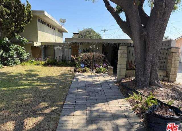 Property at 180 E Pepper Dr, Long Beach, CA 90807, 2 beds, 2 baths