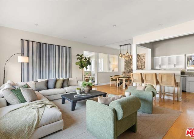 Property at 11627 Chenault St #5, Los Angeles, CA 90049, 2 beds, 2 baths
