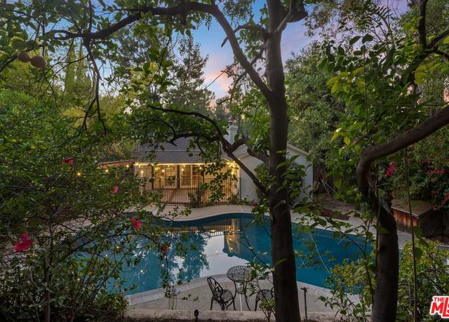 Property at 22370 Macfarlane Dr, Woodland Hills, CA 91364, 3 beds, 2 baths