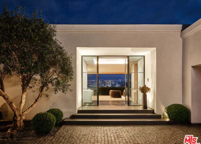 Property at 534 Chalette Dr, Beverly Hills, CA 90210, 6 beds, 7 baths
